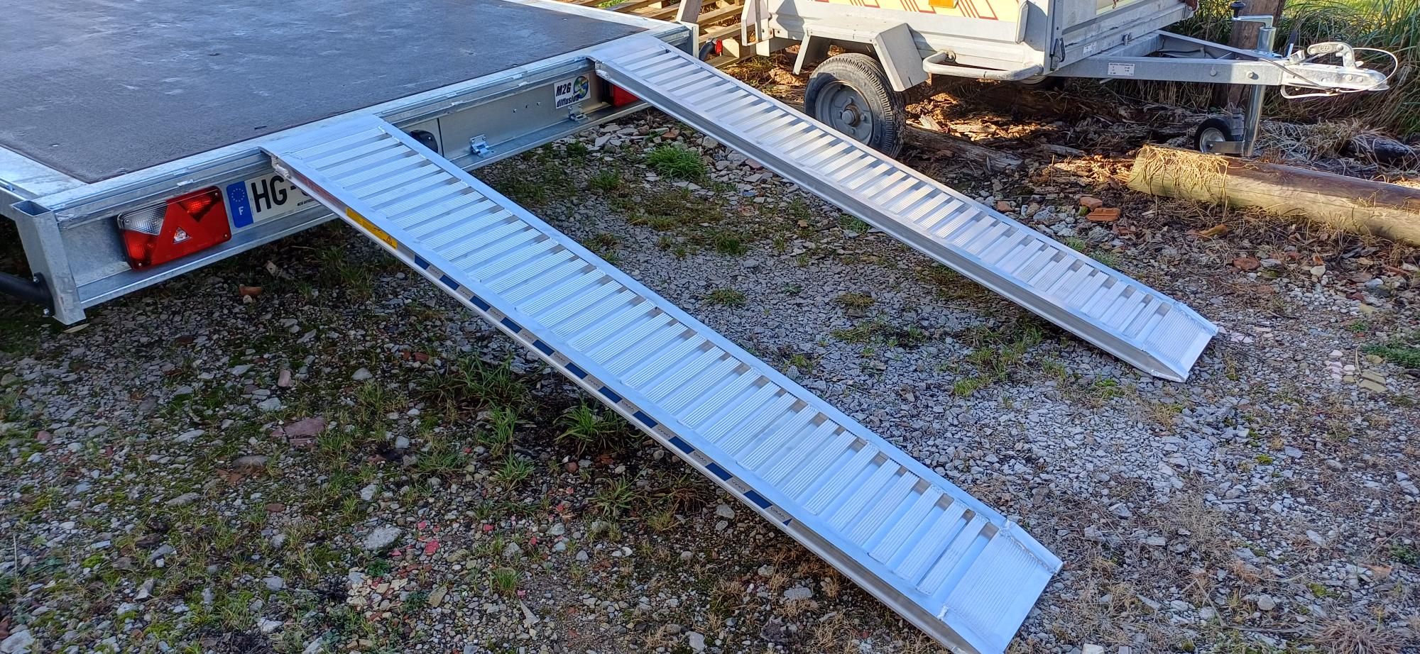 Paire de Rampes appui crochet 2M - 2T LISSES